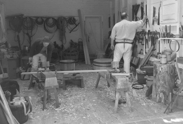 Colonial Williamsburg Cooper Shop - Virginia Road Trip