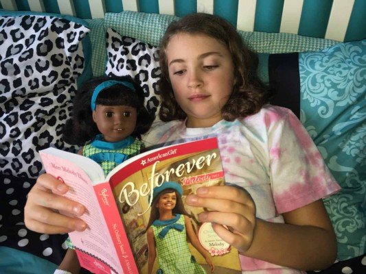 melody-ellison-reading-with-melody