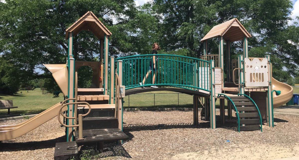 Southeast Area Park - Smaller Structure