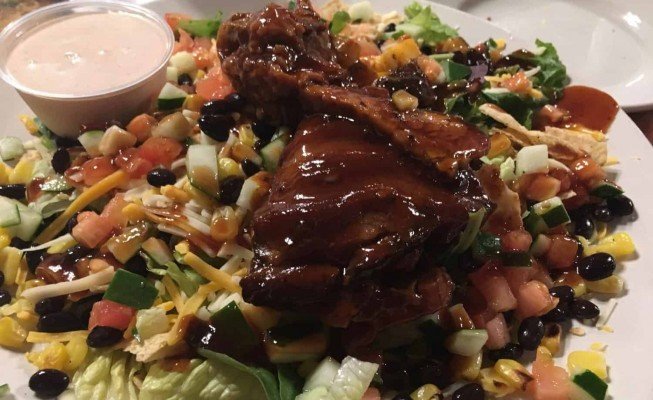 boneheads-bbq-salad