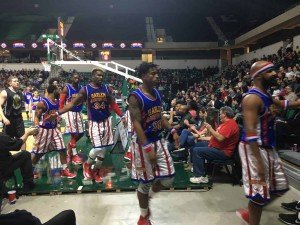 Harlem Globetrotters - Leaving for Halftime