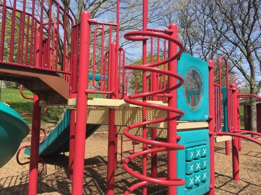 Hunt Park Playground Profile - Climbers