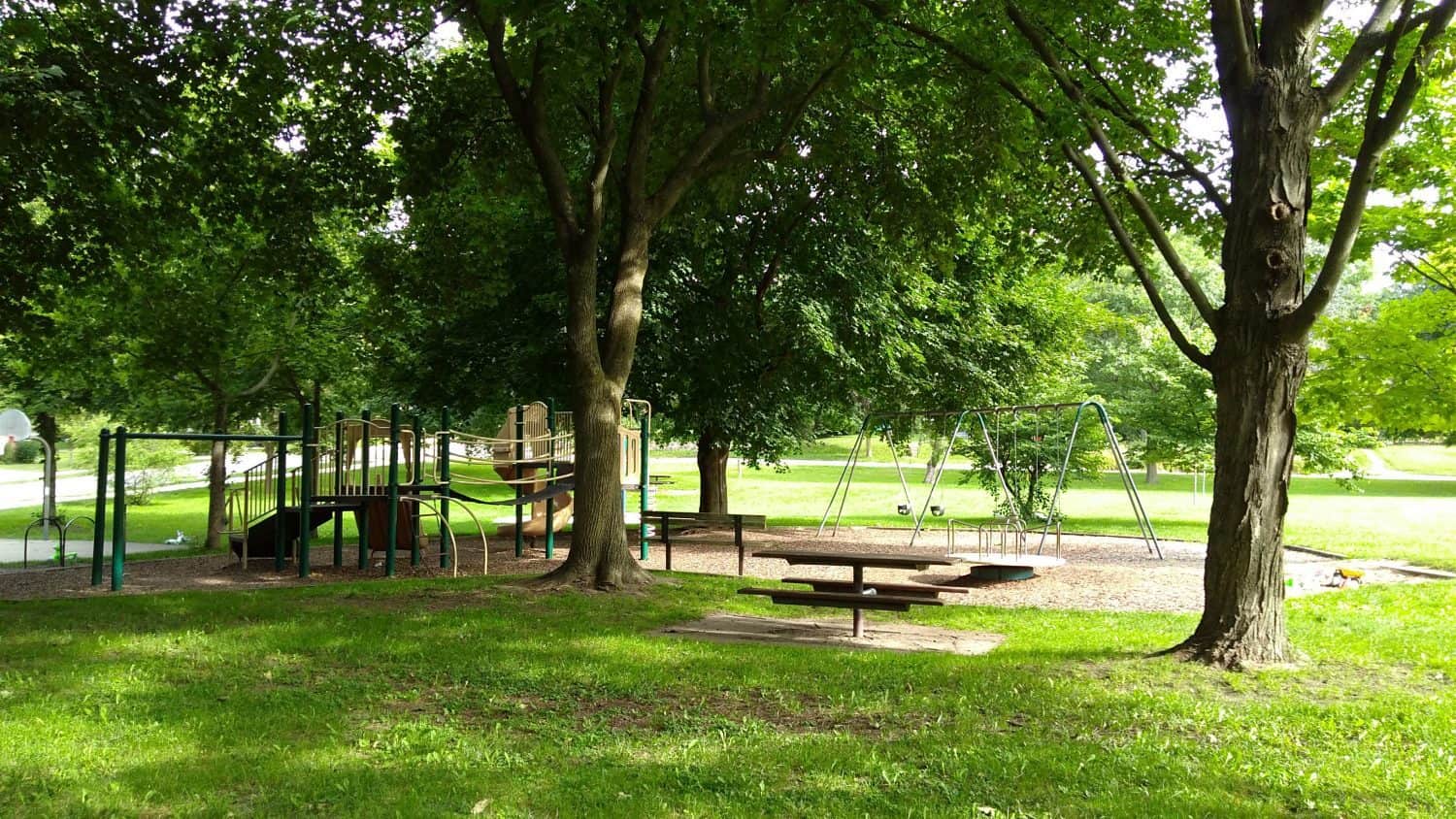 Maryfield Wildwood Park - Playground