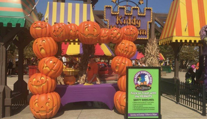 Cedar Point Halloweekends with Kids - Trick or Treat