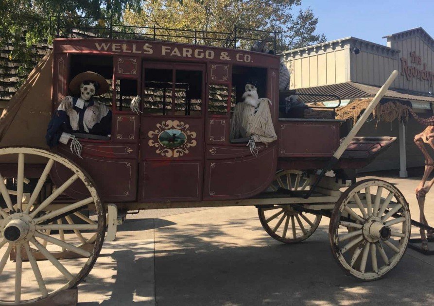 Cedar Point Halloweekends with Kids - Tombstone Terror-tory