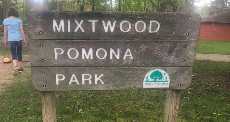 Mixtwood Pomona Park Profile - Sign