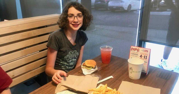 Ann Arbor Shake Shack - Dining
