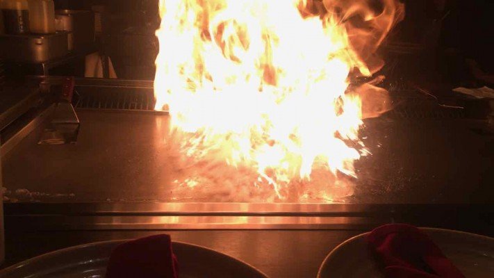 Cedar Point Hotel Breakers Tips - Tomo Japanese Hibachi Restaurant - Fire on the grill