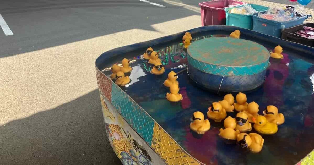 Ann Arbor Jaycees Carnival - Duck Pond Game