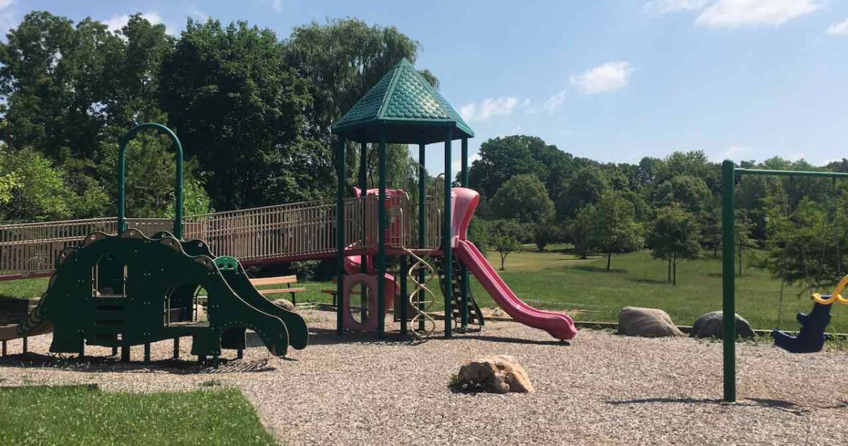 Garden Homes Park - Playground Structure