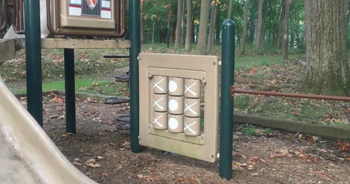 White Oak Park - Baseball Tic Tac Toe Spinner