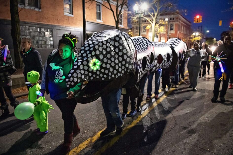 ypsiGLOW - Lit Snake Costume